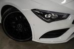 Prachtige Mercedes CLA 180 FULL AMG BLACK & WHITE, Auto's, Mercedes-Benz, Wit, Bedrijf, Bluetooth, Voorwielaandrijving