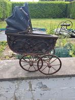 Kleine antieke kinderwagen, Ophalen of Verzenden