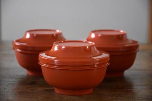 3x doos Tupperware vintage rond roest bruin oranje 1436-3, Maison & Meubles, Cuisine| Tupperware, Utilisé, Autres types, Brun