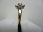 18 karaat   ring met 11  echtte briljanten  0,55 P F-G VUST, 18 tot 19, Geel, Ophalen of Verzenden, Zo goed als nieuw