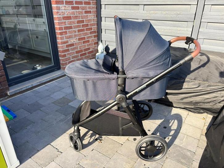 Maxi-Cosi Street Plus zwarte kinderwagen (volledig pakket), Kinderen en Baby's, Kinderwagens en Combinaties, Gebruikt, Combiwagen