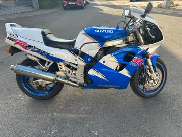 Gsxr 1100 93´ ETAT COLLECTOR beschikbaar voor biedingen