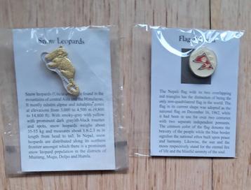 2x pins NEPAL - nieuw beschikbaar voor biedingen