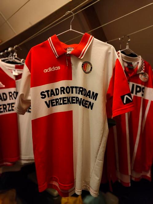 Feyenoord thuisshirt 1996 L Adidas authentieke vintage, Verzamelen, Sportartikelen en Voetbal, Zo goed als nieuw, Shirt, Verzenden