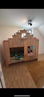 Houten huis bed voor kinderen ( dubbel bed), Ophalen