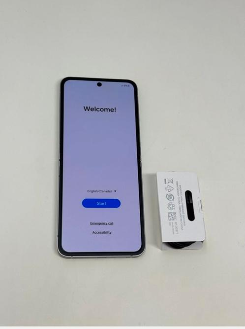 Samsung galaxy z flip 6  512gb  nieuw met doos en 2 hoesjes, Telecommunicatie, Mobiele telefoons | Samsung, Zo goed als nieuw