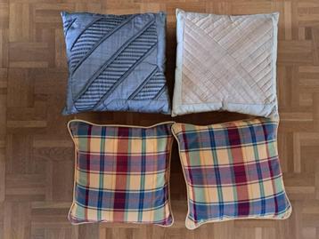 Kussens set (4st) beschikbaar voor biedingen