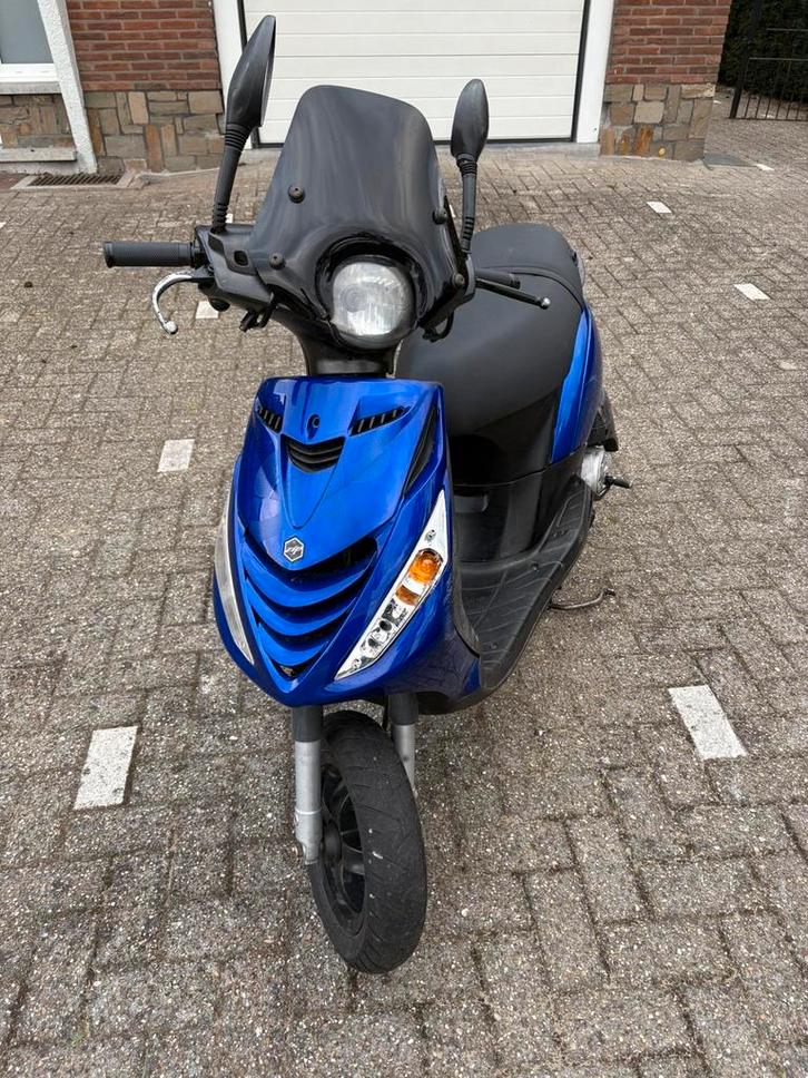 Piaggio zip A klasse, Fietsen en Brommers, Scooters | Piaggio, Zip, Ophalen