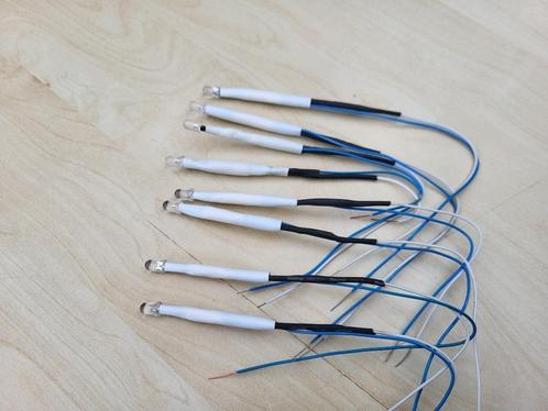 set met 8x led lampjes op 12 volt DC, Hobby en Vrije tijd, Modeltreinen | H0, Zo goed als nieuw, Gelijkstroom, Ophalen of Verzenden
