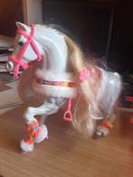 Barbie paard met slee, Ophalen of Verzenden, Zo goed als nieuw