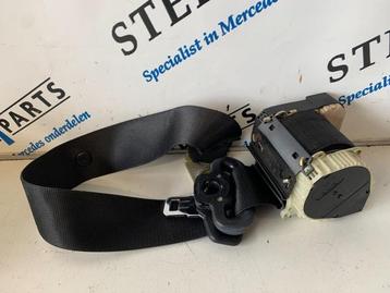 Veiligheidsgordel links-achter van een Mercedes C-Klasse beschikbaar voor biedingen