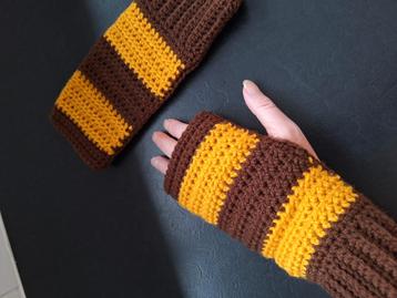 Vingerloze handschoenen polswarmers bruin/oker beschikbaar voor biedingen