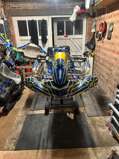 Kartbaan LN, Sport en Fitness, Karting, Gebruikt, Kart, Ophalen