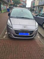 Peugeot 5008 euro 6, Auto's, Voorwielaandrijving, Stof, 109 g/km, 7 zetels