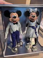 Limited edition doll Disney 100 years- Mickey and Minnie, Ophalen of Verzenden, Mickey Mouse, Zo goed als nieuw, Beeldje of Figuurtje