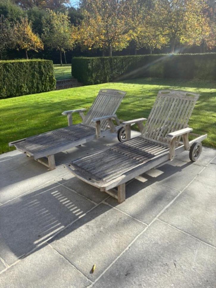 Twee teak ligzetels Gloster met kussens, Tuin en Terras, Ligbedden, Gebruikt, Teakhout, Verstelbaar, Verrijdbaar, Ophalen