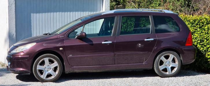 Peugeot 307sw 16hdi 7places cuir clim pano 230mkm 1200€, Auto's, Peugeot, Particulier, Panoramadak, Diesel, Euro 4, Break, 5 deurs