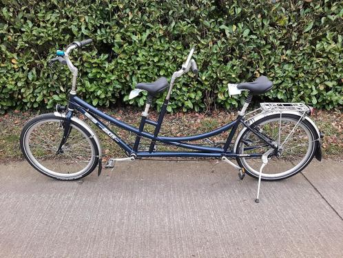 ZWEI PLUS ZWEI ALUMINIUM tandem in perfecte staat, Fietsen en Brommers, Fietsen | Tandems, Ophalen