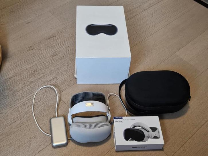 Apple Vision Pro M2 256 GB, Games en Spelcomputers, Virtual Reality, Zo goed als nieuw, Overige platformen, VR-bril, Ophalen