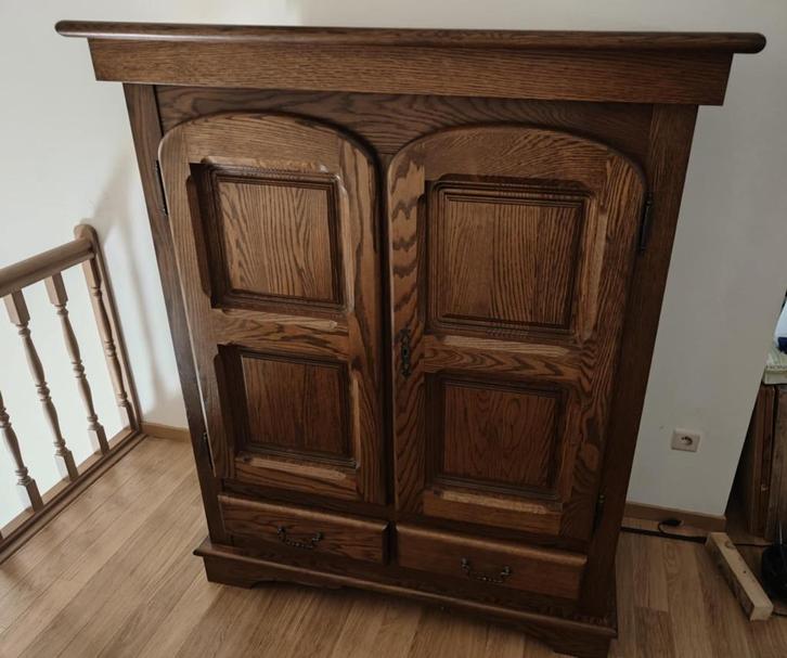 Massieve eiken kast – in topstaat, Antiek en Kunst, Antiek | Meubels | Kasten, Ophalen