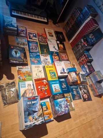 veel strips, strips, boeken  beschikbaar voor biedingen