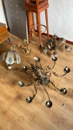 Lustres, Enlèvement