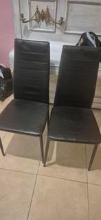 2 eetkamerstoelen, Ophalen