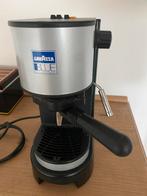 Lavazza Bleu LB800, 4 à 10 tasses, Dosettes et capsules de café, Tuyau à Vapeur, Machine à espresso
