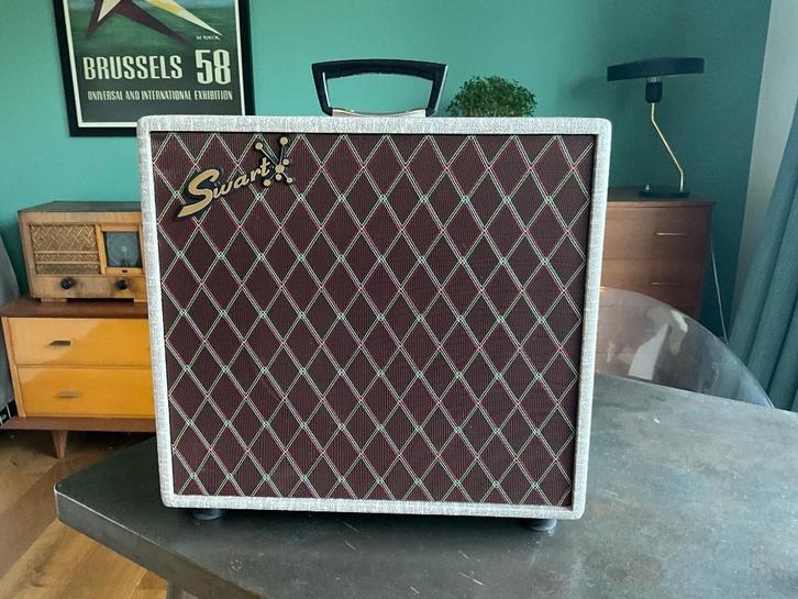 Swart STR Temolo AST Fawn 5w, Muziek en Instrumenten, Snaarinstrumenten | Gitaren | Elektrisch, Zo goed als nieuw, Solid body