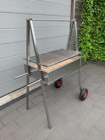 BBQ en acier inoxydable, Enlèvement, Neuf, Avec accessoires