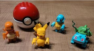 Pokémon speelset: 4 figuurtjes + 1 Pokébal  beschikbaar voor biedingen