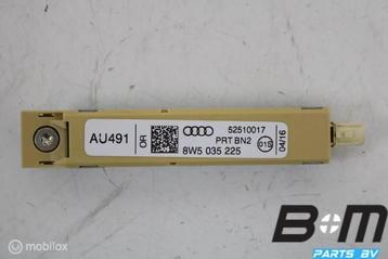 Antenneversterker recht boven Audi S4 8W beschikbaar voor biedingen