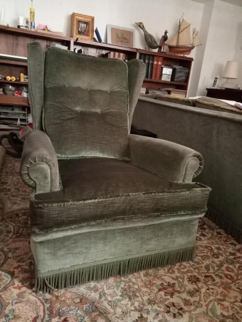 groene fluweel fauteuil + voetenbank, Huis en Inrichting, Fauteuils, Gebruikt, Stof, 75 tot 100 cm, 75 tot 100 cm, Ophalen