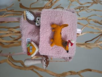 Schattig kinderrugzakje met lichtjes  beschikbaar voor biedingen