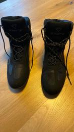 Zomer botten voor de motor, Motoren, Ophalen