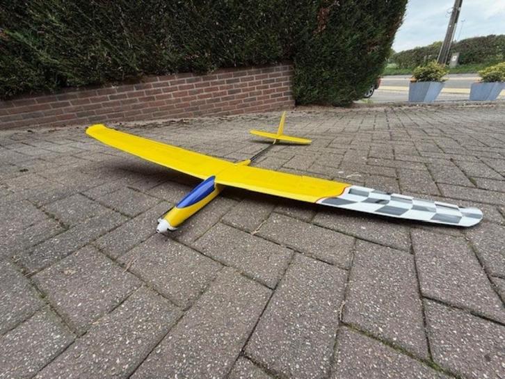 Swish electro Topmodel, Hobby en Vrije tijd, Modelbouw | Vliegtuigen en Helikopters, Nieuw, Vliegtuig, Ophalen