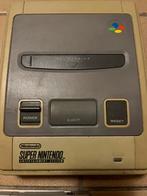 Super Nintendo entertainment system avec 3 jeux et manette, Consoles de jeu & Jeux vidéo, Utilisé