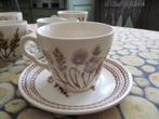 4 tassen met schotel + melkkan en suikerpot, Ophalen of Verzenden, Zo goed als nieuw, Compleet servies