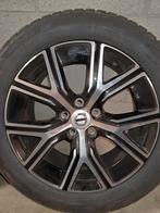 Originele Volvo velgen + winterbanden, Auto-onderdelen, Banden en Velgen, Ophalen, Winterbanden, Band(en)