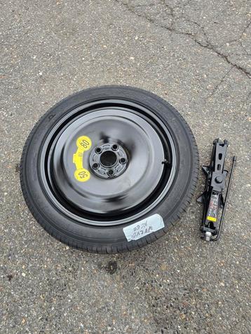 Volvo-reservewiel  beschikbaar voor biedingen