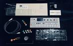 Teenage Engineering OP-1 Synthesizer Rev/Gen2 + Extras, Musique & Instruments, Comme neuf, Autres marques, Avec valise ou flightcase