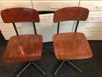 Set van 2 Schoolstoelen voor lagere schoolkind, Huis en Inrichting, Stoelen, Ophalen, Gebruikt, Twee, Bruin