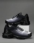 Sportschoenen, Ophalen of Verzenden, Zo goed als nieuw, Sportschoenen