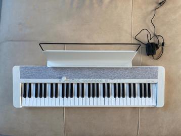 Casio CT-S1 WE Casiotone keyboard wit disponible aux enchères