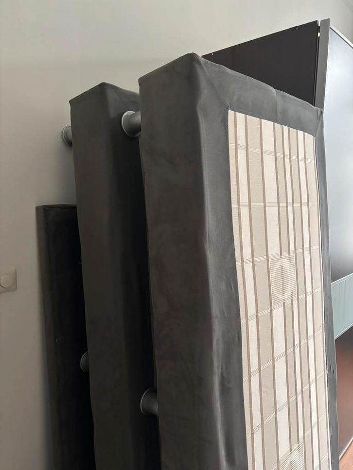 Boxspring met matrassen 160*200, Huis en Inrichting, Slaapkamer | Boxsprings, Gebruikt, 160 cm, 200 cm, Tweepersoons, Grijs, Ophalen