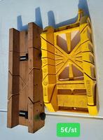 2 verstekbakken, Doe-het-zelf en Bouw, Ophalen of Verzenden, Zo goed als nieuw
