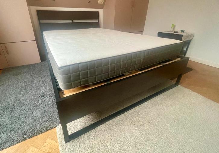 IKEA tweepersoonsbed 140x200 (TRYSIL + LÖNSET + MORGEDAL), Huis en Inrichting, Slaapkamer | Bedden, Zo goed als nieuw, Bruin, Ophalen