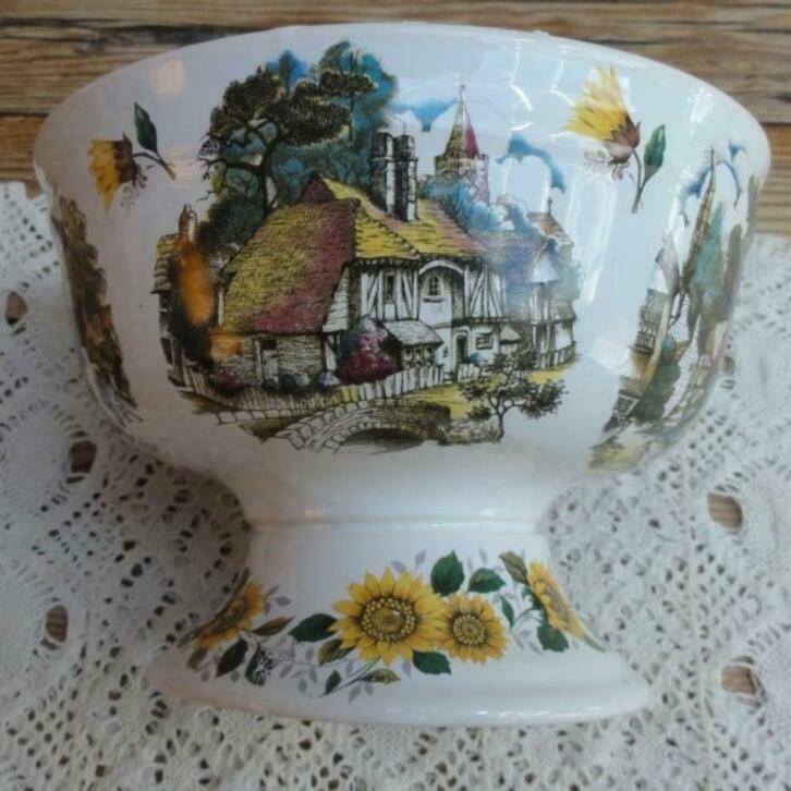 SALE kastkom, boerderijen & zonnebloemen, Royal Schwabap, Antiek en Kunst, Curiosa en Brocante, Ophalen of Verzenden