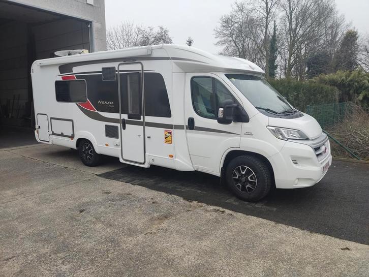 Topstaat Burstner, Caravans en Kamperen, Mobilhomes, Particulier, tot en met 3, Half-integraal, Bürstner, Fiat, Diesel, Handgeschakeld