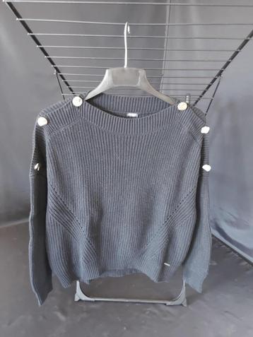 Guess - Trui beschikbaar voor biedingen